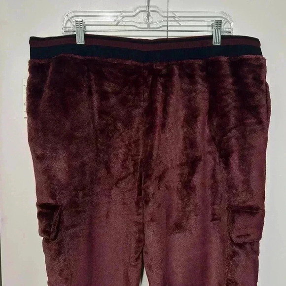 I.N.C Women Fuzzy Port Wine Casual PJ Joggers Soft Elastic Ankle Cuff Size XXL - Picture 4 of 11